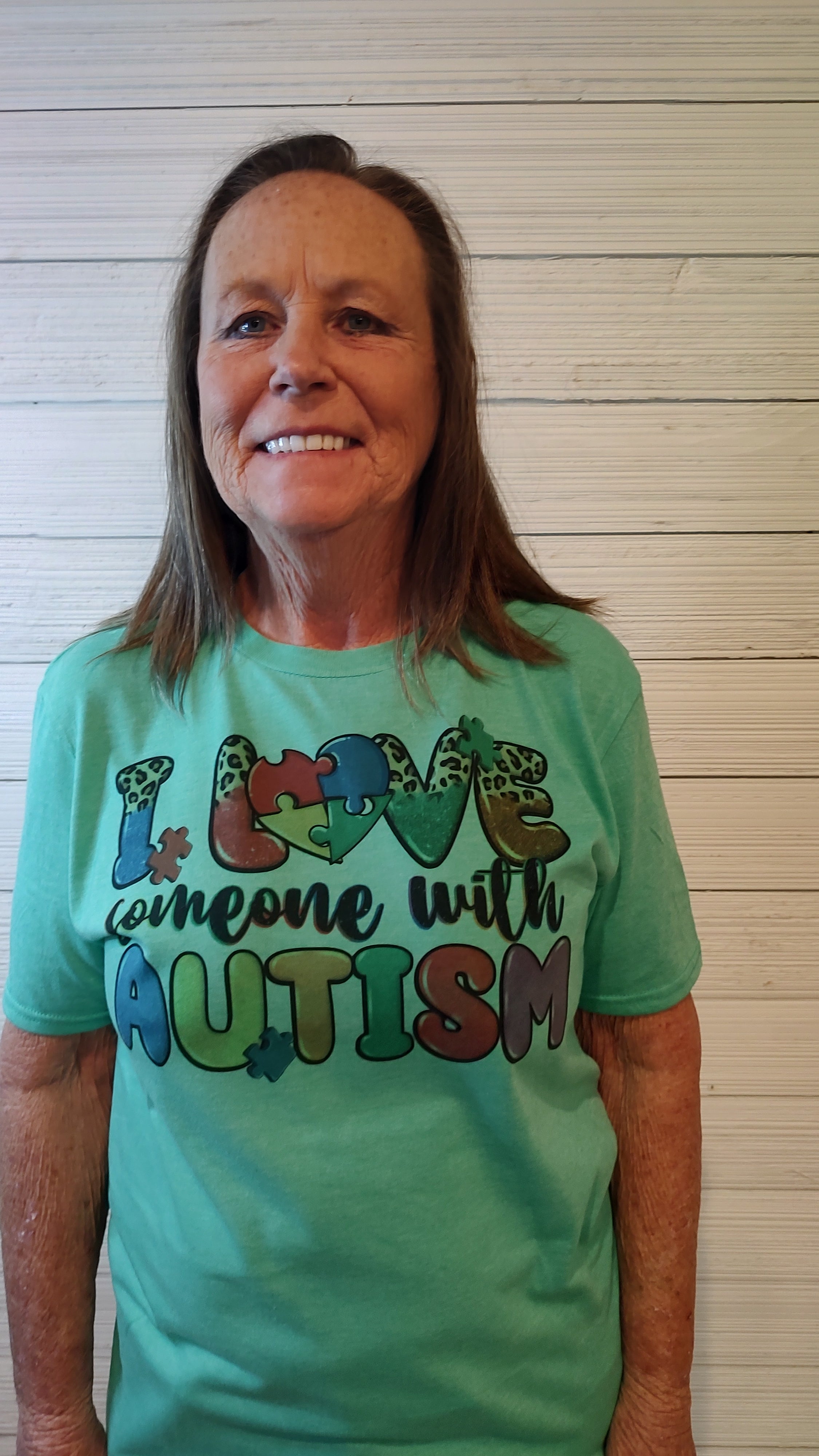 I Love someone with AUTISM T-Shirt