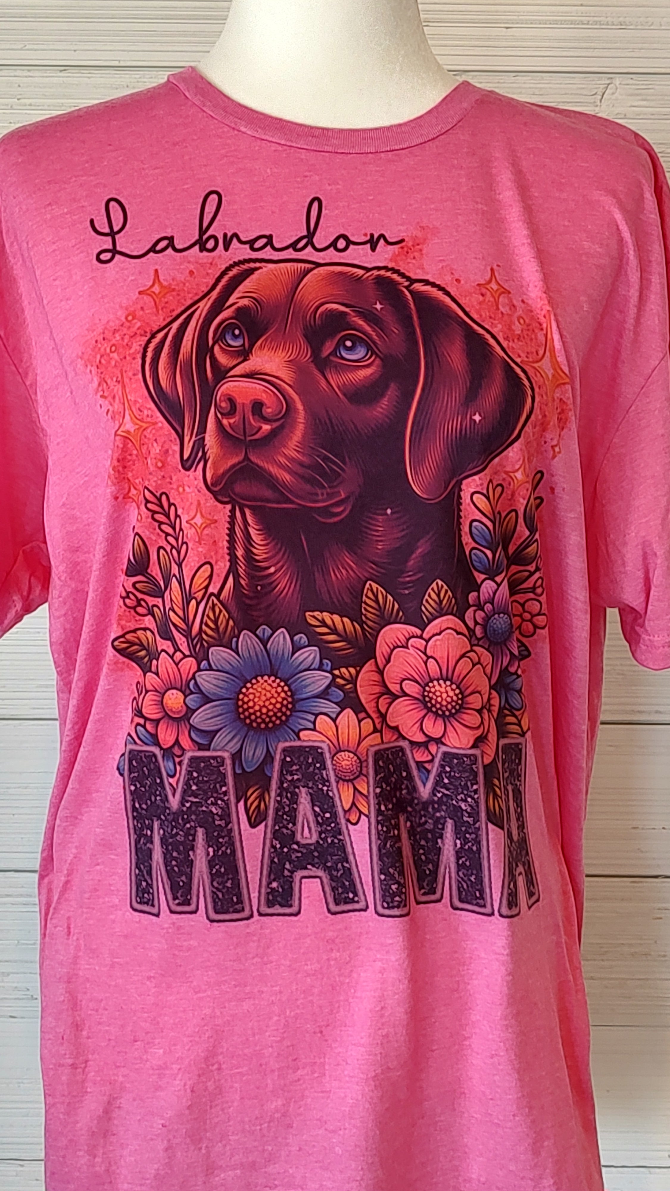 Brown Labrador Mama T-Shirt