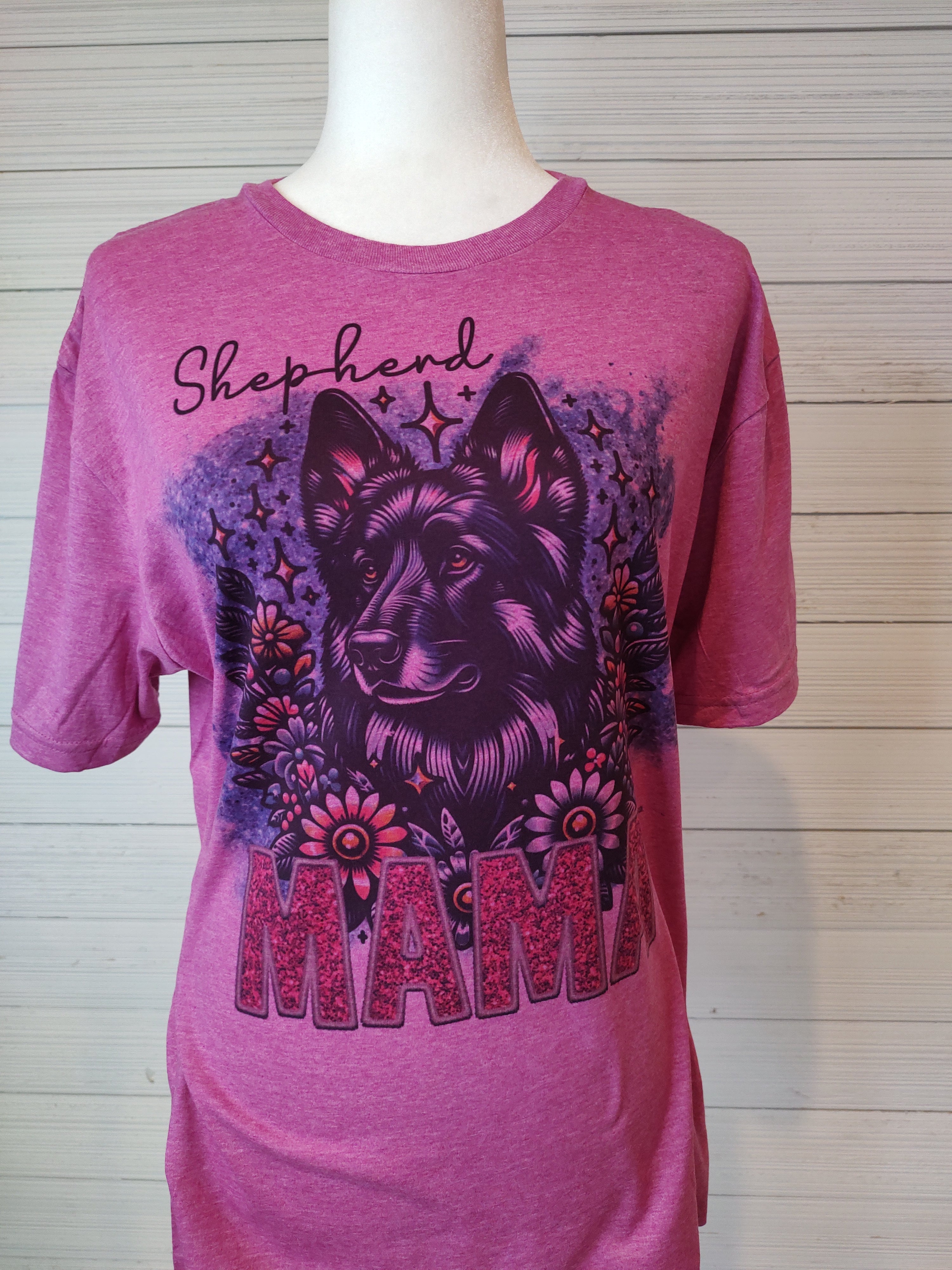 Black Shepherd Mama T-Shirt