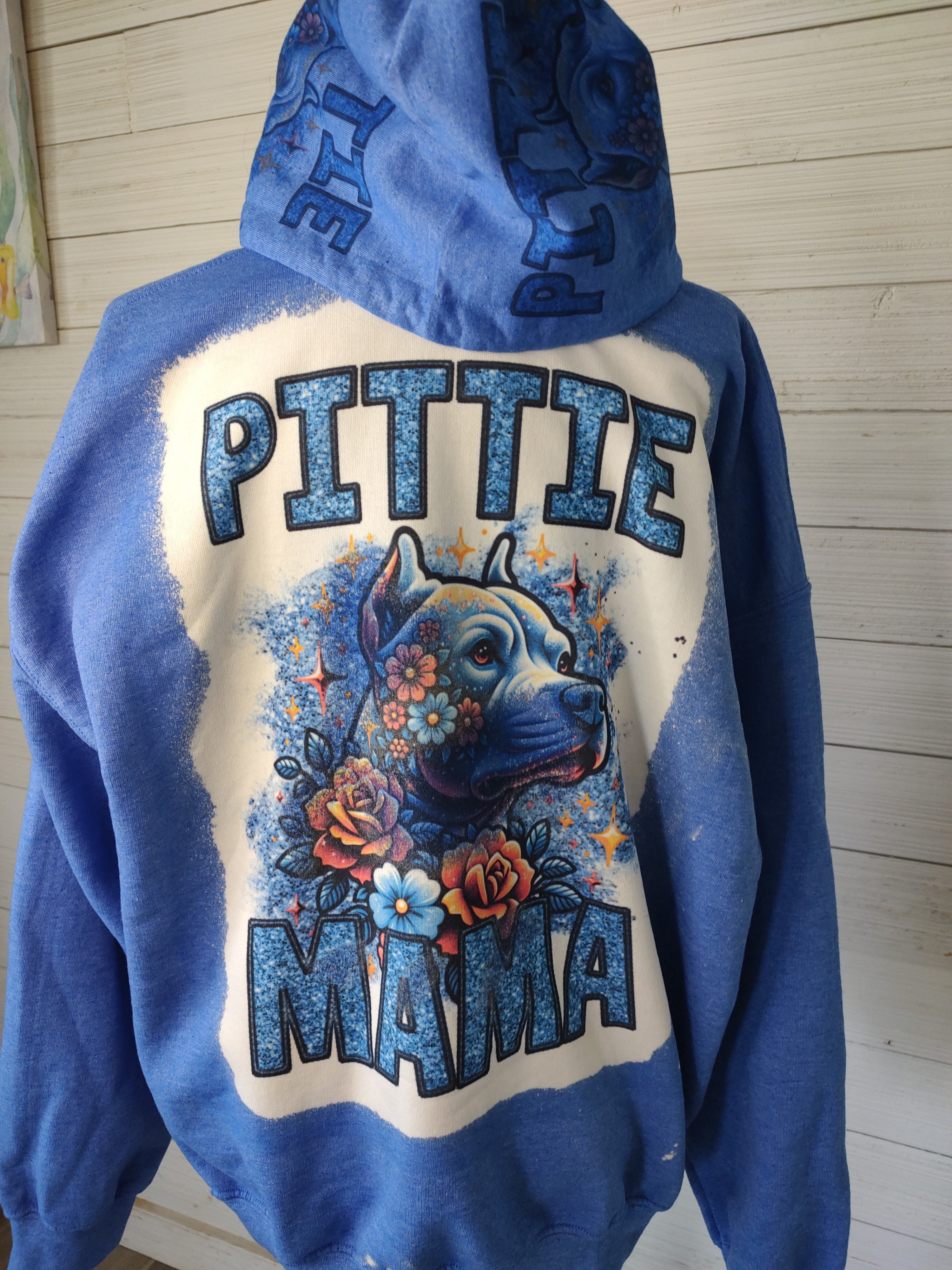 Pittie Mama custom Back, pocket area and inside hood