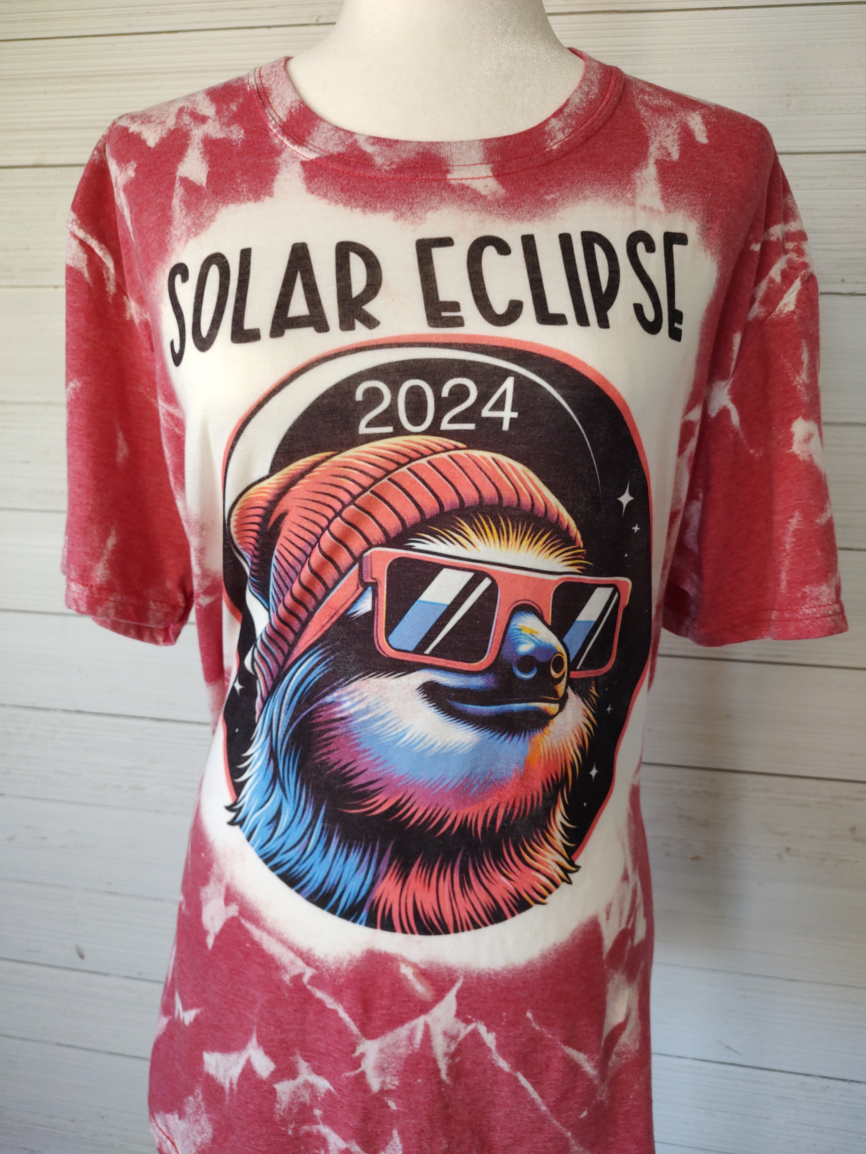 Goat Solar Eclipse 2024 T-Shirt Scrunch Bleached