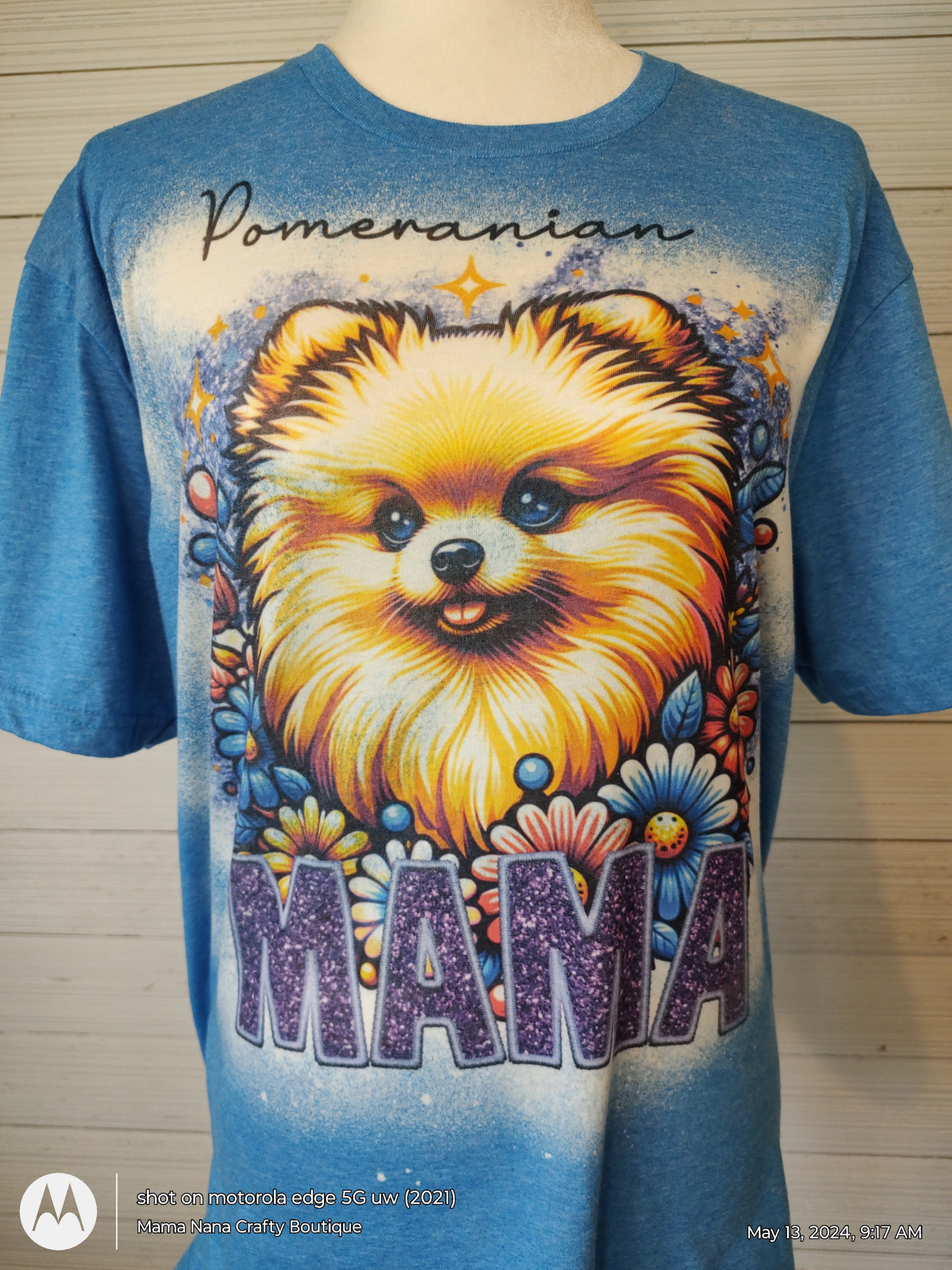 Pomeranian Mama Bleached T-Shirt