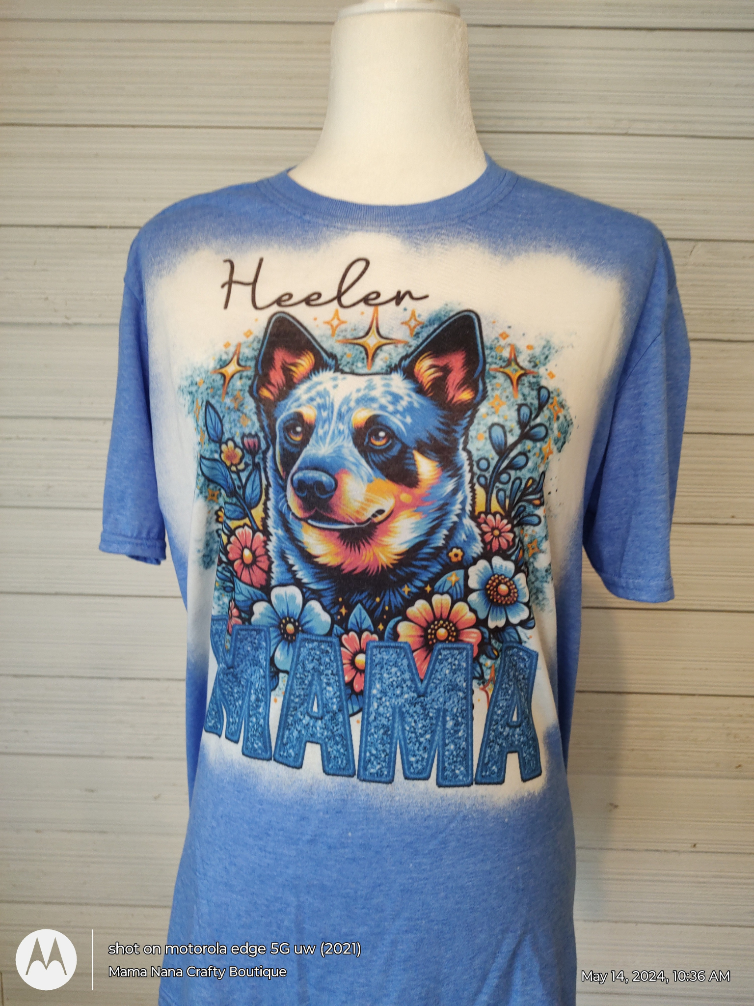 Heeler Mama T-Shirt bleached