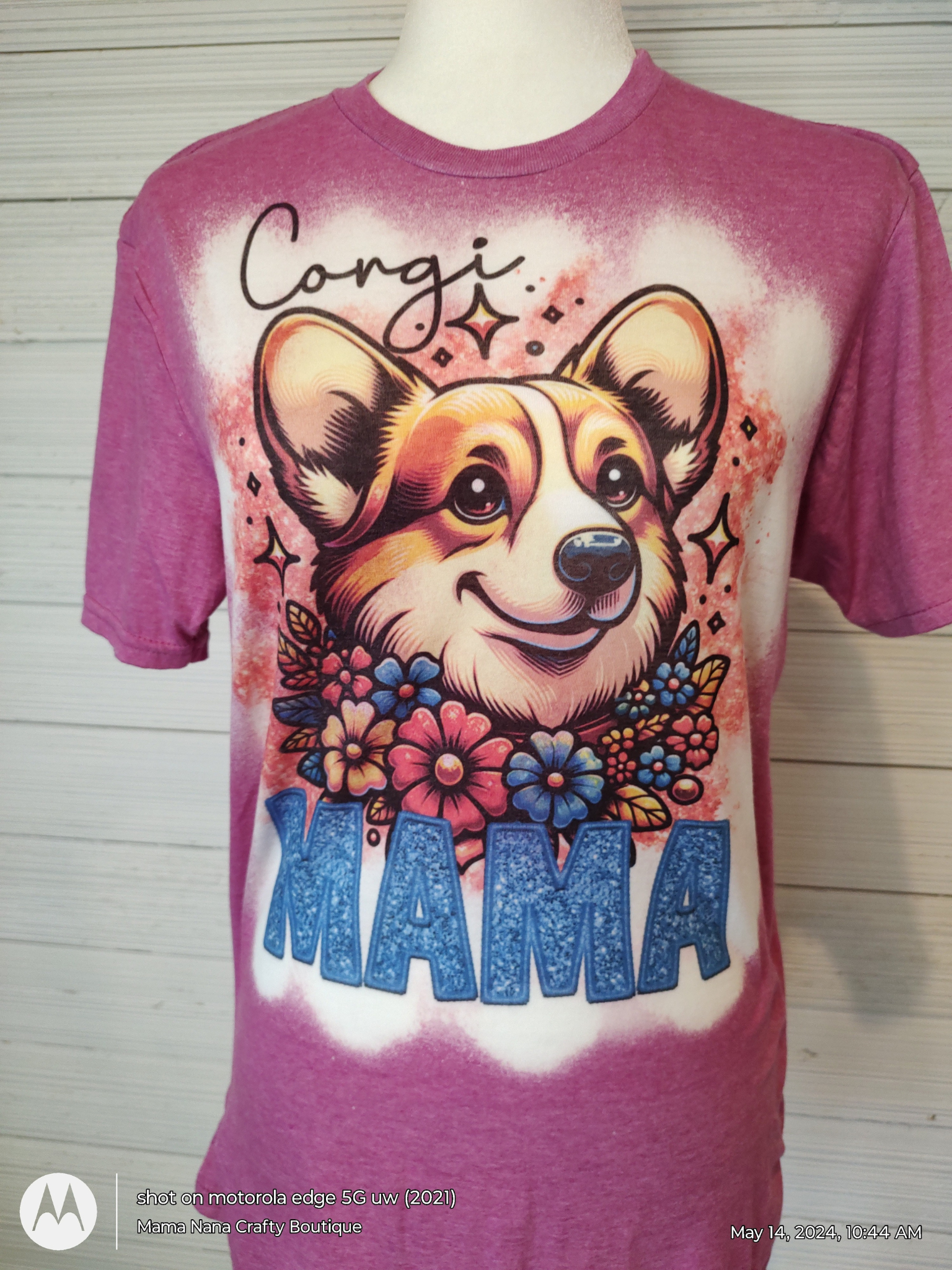 Corgi Mama T-Shirt bleached