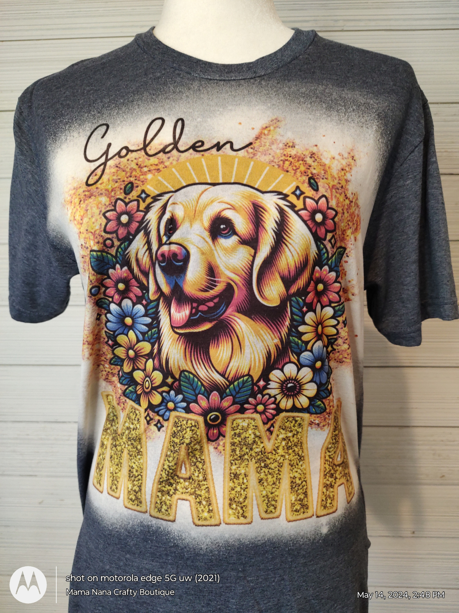 Golden Mama T-Shirt Bleached