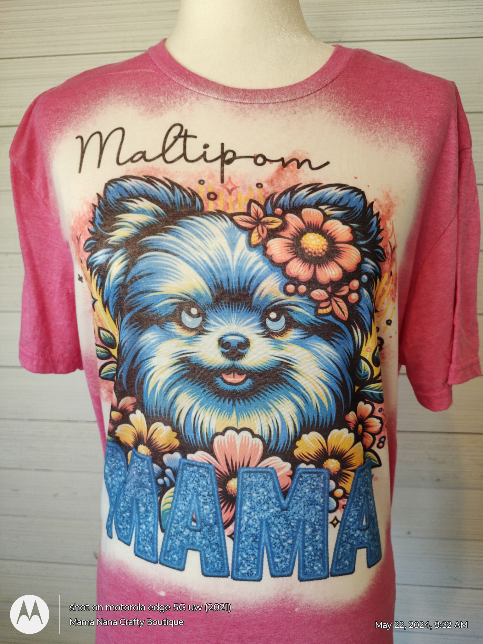 Maltipom Mama T-Shirt Bleached