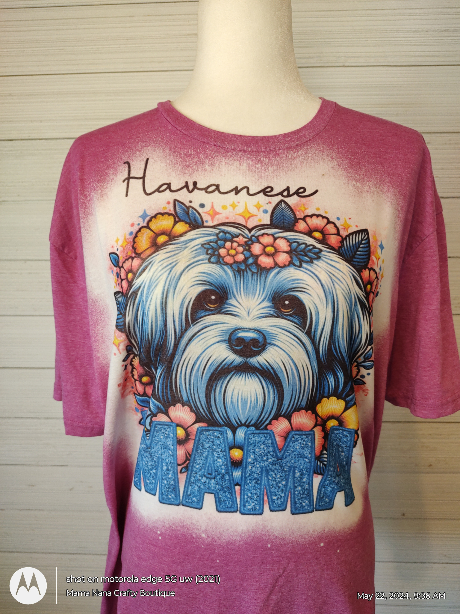 Havanese Mama T-Shirt Bleached