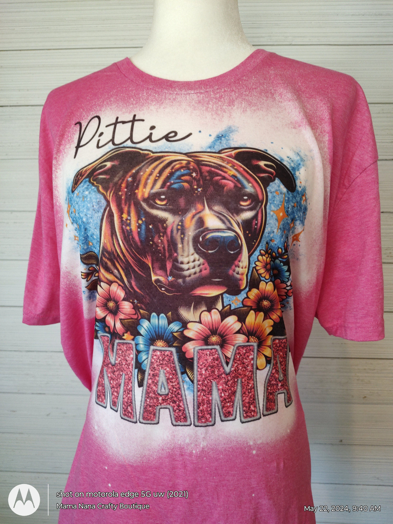 Pittie Mama T-Shirt Bleached