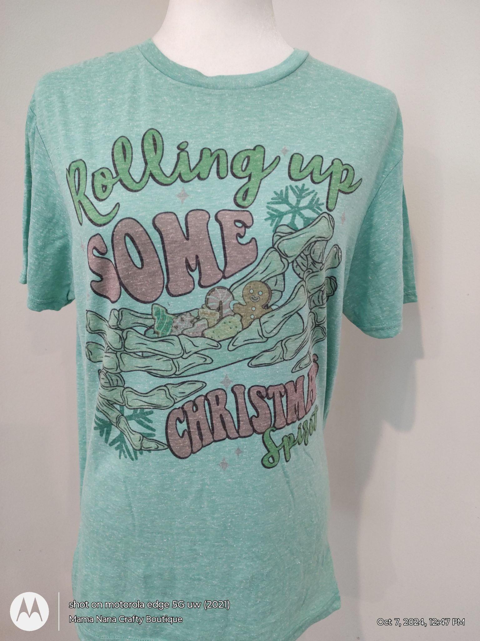 Short sleeve T-Shirt 420 rolling some Christmas Spirit